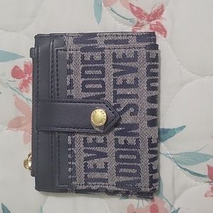 Steve Madden navy blue card holder.